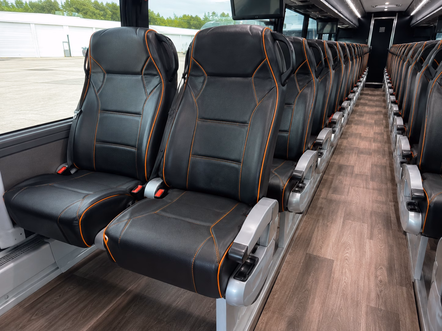 how the type of bus changes the price in pueblo colorado