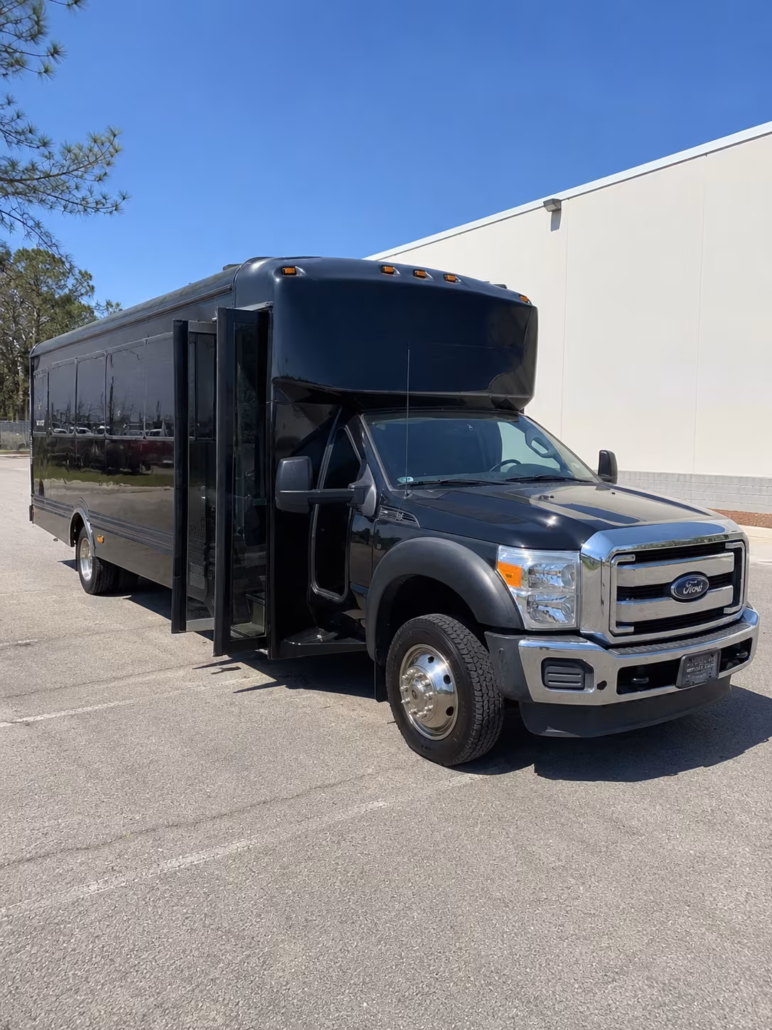 pueblo new years eve party bus rental